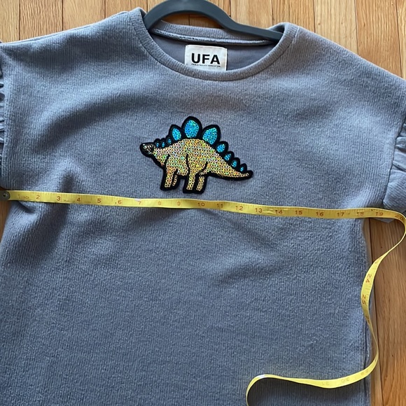UFA dinosaur sequinned shirt - Picture 4 of 5